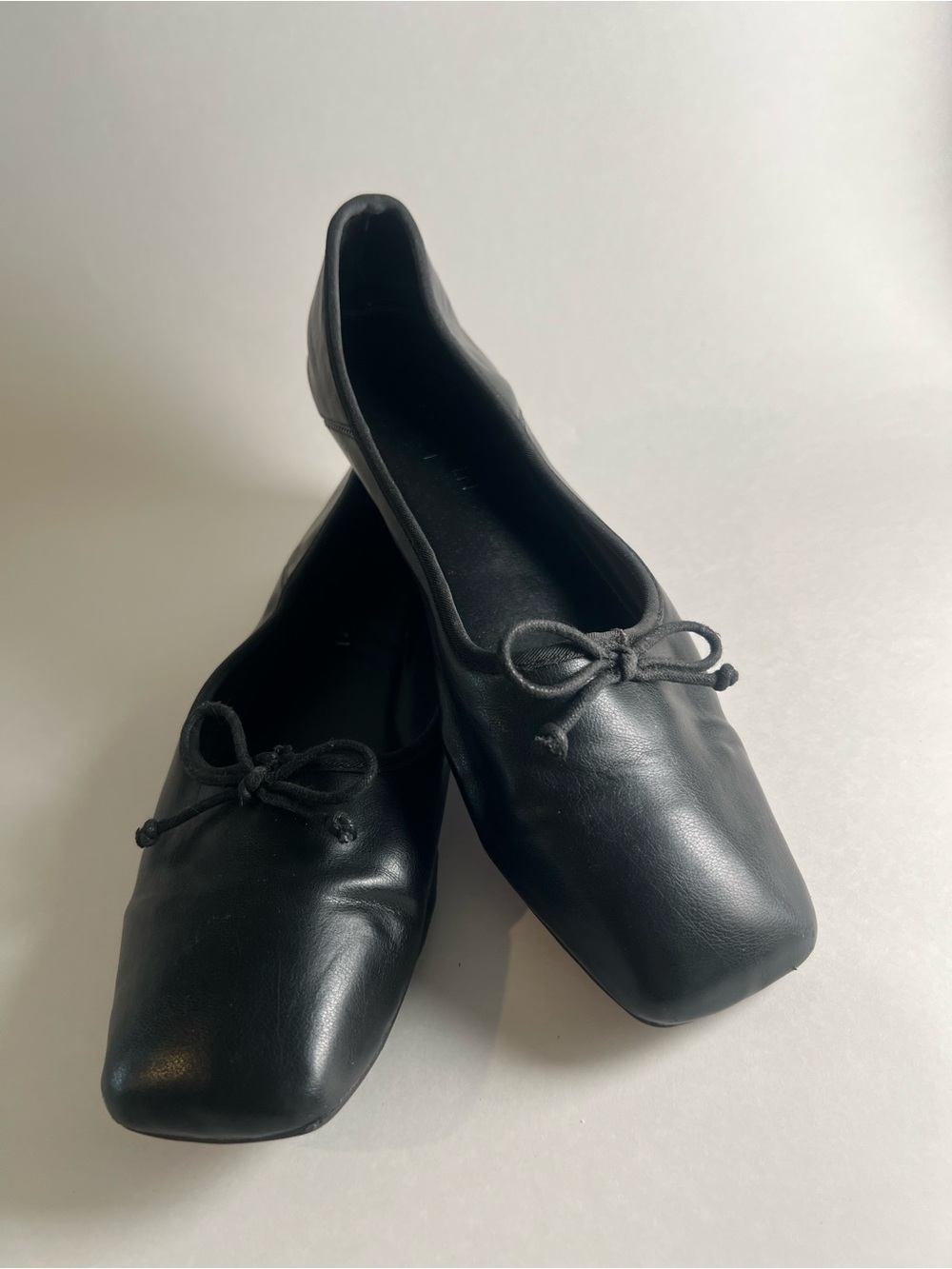 Madden Girl Black Women's Square-Toe Ballet Flats with Bow Size 9.5